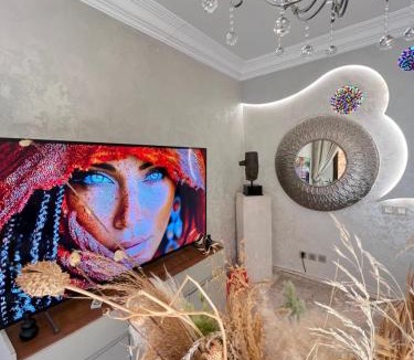 Hivernage Apartment | Royal Pool Apartment 2BR - Central Marrakech