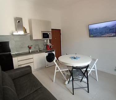 Rosignano Solvay Apartment | Ruffoli-Home a 300 m dal mare