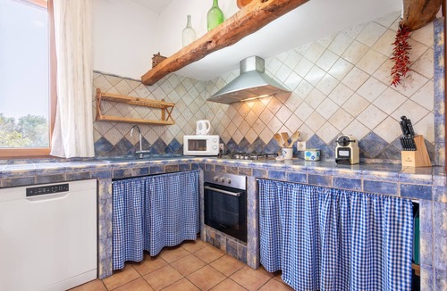 Campos Villa | Rural House 'Can Mayol' in Nature with Private Pool, WiFi & Air Conditioning