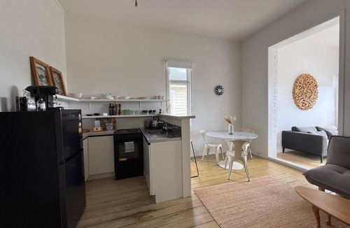 Stanley Point Apartment | Rustic Stanley Bay Apartment by Bespoke Stays