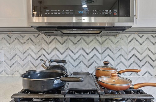 West Jordan House | Saguaro Sanctuary - Beautifully remodeled family friendly home!