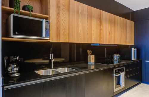 Romantic Zone Apartment | SailView Romantic Zone Rooftop Pool Ocean Views