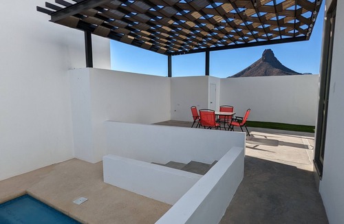San Carlos House | San Carlos Sunrise House