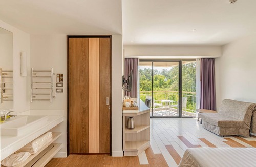 Khlong Khut Hotel | Sand Dunes Chaolao Beach Resort