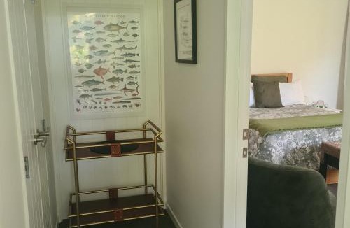 Snells Beach Apartment | Sandspit Hideaway