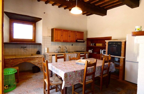 Montecchio House | Scappo in Umbria, casale Beatrice