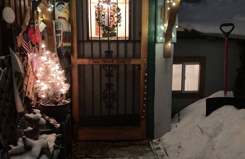Downtown Anchorage Apartment | Sea Wolf Inn, A little bit of Home right here in Alaska.