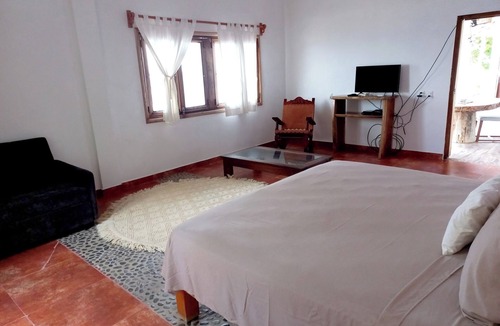 Cabo Corrientes Bed & Breakfast | Seacliff Paradise
