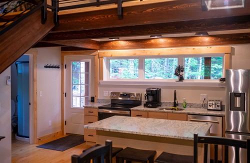 Sheridan Cabin | Secluded cabin with modern amenities - close to snowmobile and ATV trails