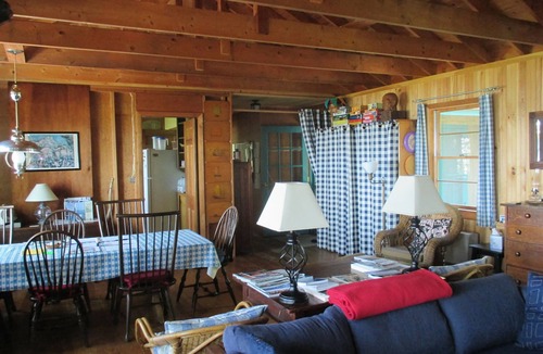 Castine Cottage | Secluded Sunset Retreat on Penobscot Bay
