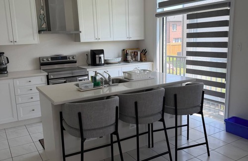 Durham Region House | Secluded Tranquil 4 Bedroom Property