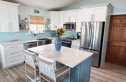 Conneaut Lakeshore House | Serene 4-bedroom house in Conneaut Lake. Lake and dock access