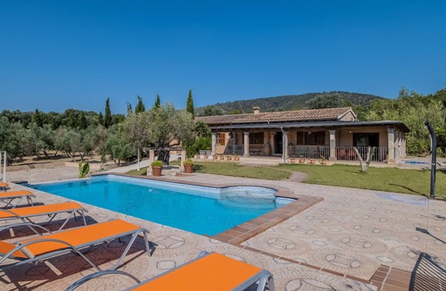 Selva Cottage | Ses Comes de Binimar Finca for 8 in Selva with pool