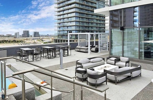 Vaughan Condo | Short-term & vacation rentals condo suites full amenities. Newly-built condos