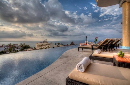 Amapas Condo | Signature By Pinnacle Modern Corner VIEW Unit 2BD/2BA
