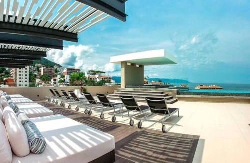 Emiliano Zapata Apartment | Skyloftpv by LOFT268