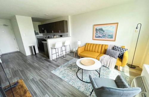 Cincinnati Apartment | Sleepover | Elite 1BD/1BA + Gym - Cincinnati