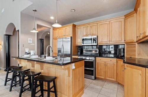 Millcreek House | Sleeps 25 A+Location*Pets *Theater *Hot tub *Games