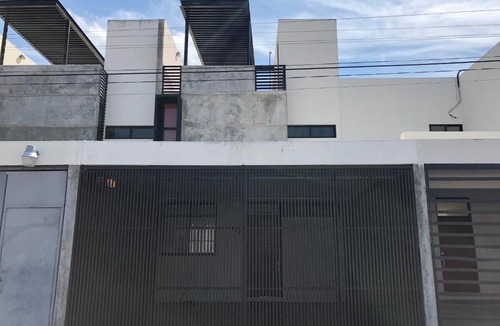 Montecarlo House | Smart Town House Montebello