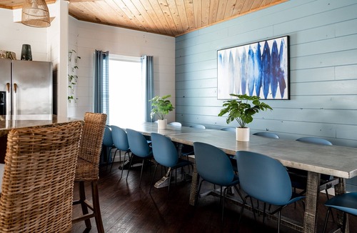 Crystal Beach House | Solara Sands: Theater & Game, Steps to the Beach!