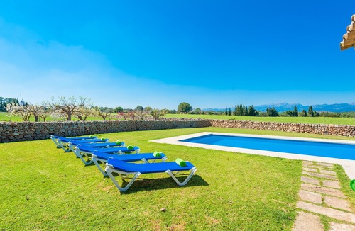 Muro Villa | Son Parera De Baix - Three Bedroom Villa, Sleeps 6