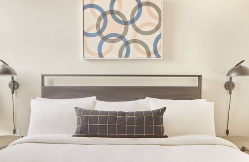 Logan Square Apartment | Sonder The Tidewater | Two-Bedroom Apartment