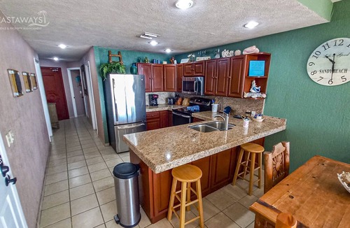 Puerto Penasco Condo | Sonoran Spa W506 - 2 BR Next to the Pool, High Speed Wi-Fi - Beachfront Upper Floor Luxury Condo