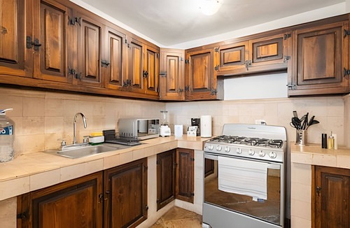 Puebla Historic Center House | Spacious House in the Heart of the City Center | 4 Bedrooms + Parking