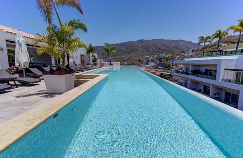 Puerto Vallarta Apartment | Spacious 2 bed 2 bath Romantic Zone Condo w/Pool