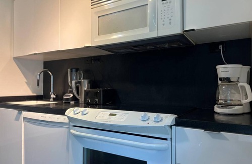 Bathurst Quay Hotel | Spacious 2BR Toronto Stay with Extra Bed and Sofa Bed. Room for everyone!