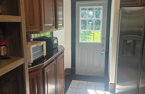 Cincinnati House | Spacious 5-bedroom house in brilliant Cincinnati with WiFi, AC