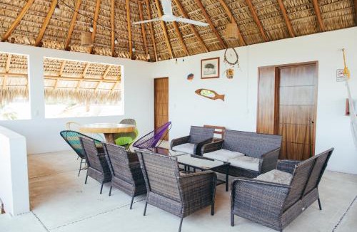 Bacocho Apartment | Spacious 6 AC Bedrooms Ocean View House up to 16 Guests 7 min walking from Puerto Escondido Best Beaches Playa Coral Bacocho y Carrizalillo