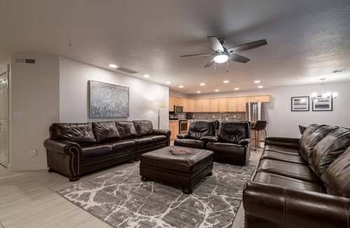 St. George Condo | SPACIOUS FAMILY UNIT. 1ST FLOOR. BY POOLS,RESORT W/BIKES.nYEAROUND FAMILY FUN !