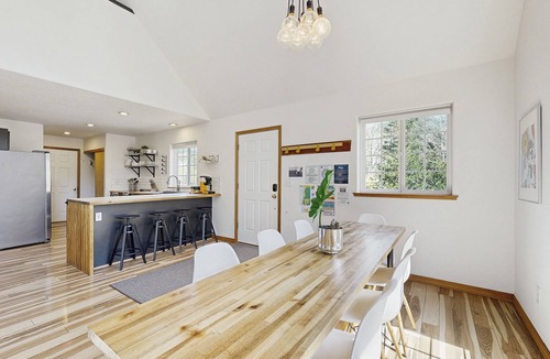 Rockaway Beach House | Spacious Family & Dog-Friendly Home w/New Private Hot Tub & Smart TVs