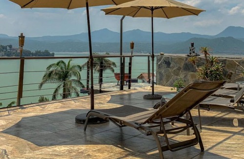 El Santuario House | Spacious House Next to the Sanctuary & Great Views