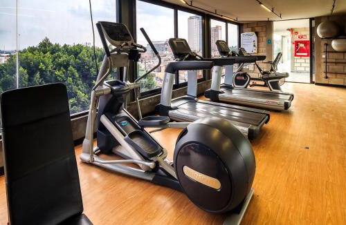Downtown Guadalajara Apartment | Spacious Stylish Loft w Gym