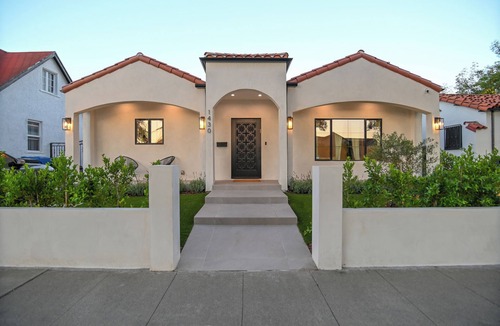 Faircrest Heights House | Spanish Modern Oasis