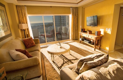 Sandy Beach Condo | Spectacular 2 Bedroom Condo on Sandy Beach at Las Palmas Resort b-401