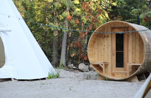 Markdale RV Rental | Standing Bear, Tipi for group of 6