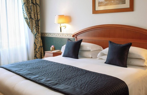 Campi Bisenzio Hotel | Starhotels Vespucci
