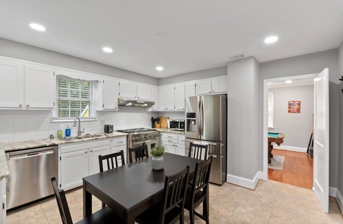 Potomac West House | Stately 5BR Historic Retreat CozySuites