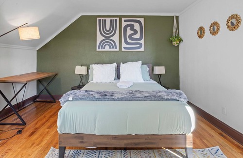 Norwich House | Stellar 4br/2ba - Views, Location & Comfort