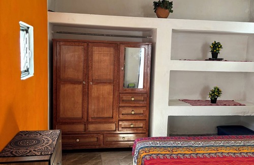 Colima House | Step into the rustic embrace of this Colima-style home 5 min walk to downtown.
