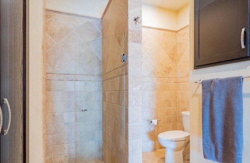 El Medano Ejidal Condo | Steps to Medano Beach, spacious poolside unit