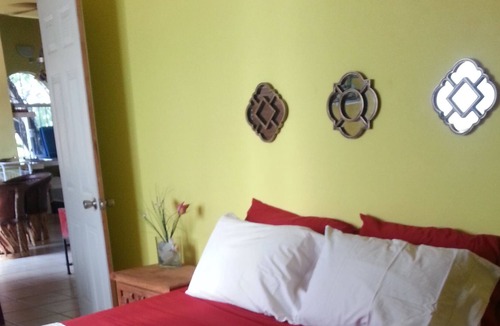 Chacala House | Steps to the beach!!! Great wifi, pet friendly