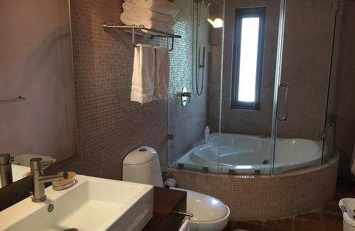 Medellin Villa | Strategically located in central Veracruz, close to everything. Here you rest.