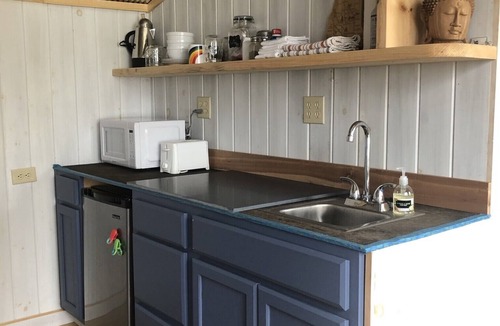 Colebrook Cottage | Studio Cottage at Mohawk River Farm