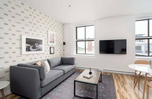 Old Montreal Apartment | Studio w/King Bed|Old Montreal