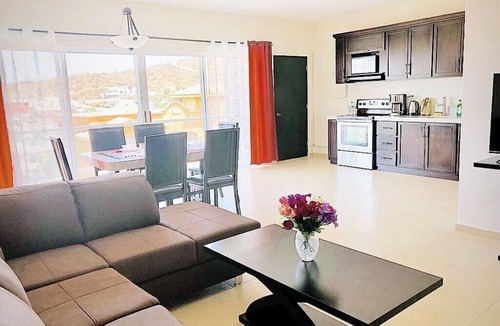 Los Cabos Condo | Stunning 2br/2 KING Beds/Spectacular View & Best Location - Expansive Balcony