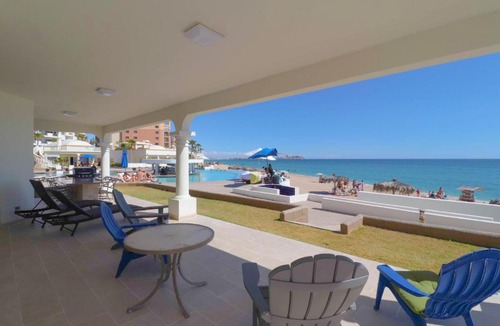 Sandy Beach Villa | Stunning 3 Bedroom Beach Villa on Sandy Beach at Las Palmas Beachfront Resort V-16 villa